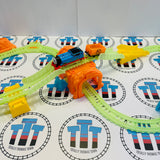 Ensemble de Mine Lumineux Complet avec Trains (2 Pièces Différentes Non Lumineuses) Trackmaster Revolution - Occasion