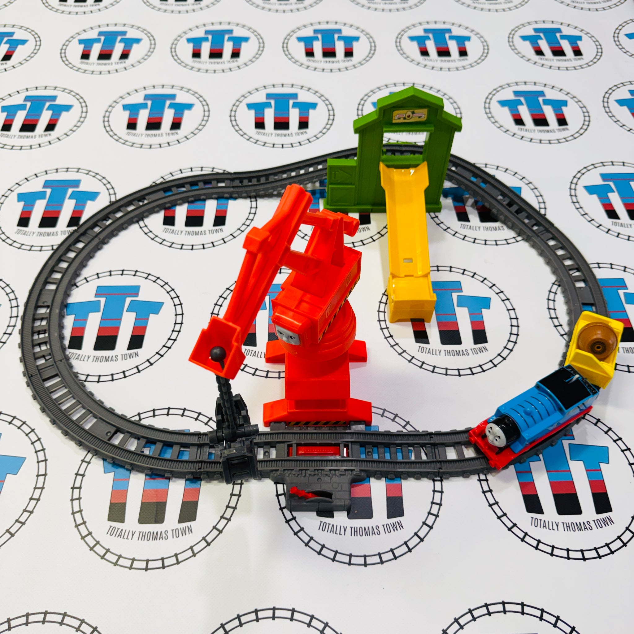 Cassia Crane & Cargo Set with Trains Used - Trackmaster Revolution