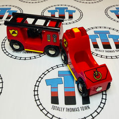 BRIO 33542 Camion de pompiers sonore et lumineux sans figurine - Occasion