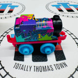 Thomas éclaboussé au néon d'occasion - Minis