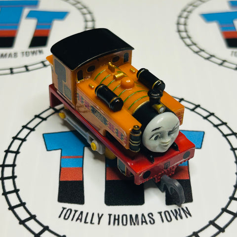 Nia Winking Fair Condition Capsule Plarail Pull Along - Used