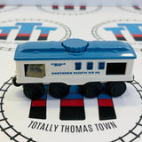 Northern Pacific Ice Car with 1 Ice Piece Lionel Good Condition Wooden - Used