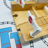 Table de transfert station n°2 Mauvais état Ébréchée/Sans signalisation Bois - Utilisée