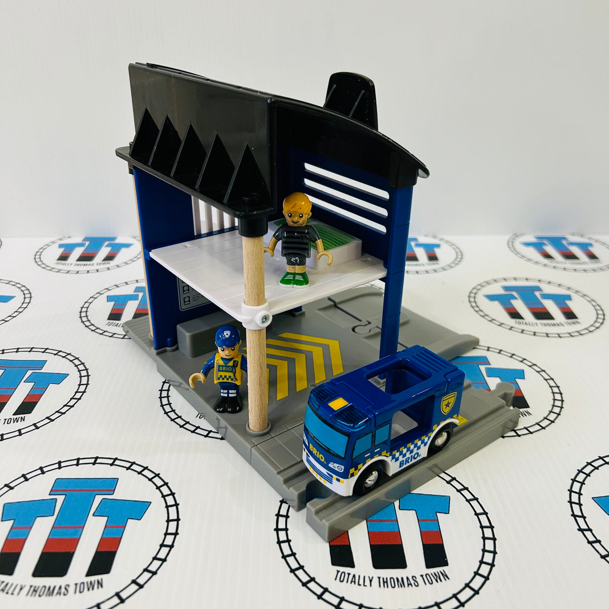 Stazione Di Polizia Giocattolo In Legno Brio | Per Bambini Da 3 Anni | Gioco Creativo E Sicuro