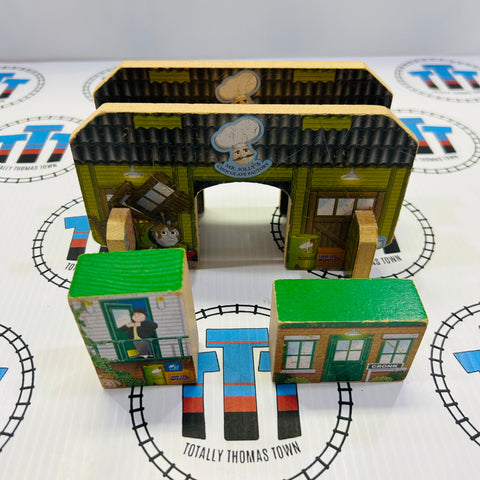 Creative Junction Mix, Match and Build Pieces Fair Condition Scratched - Used