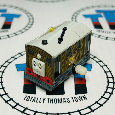Toby #1 Older Version Bent Coupling Capsule Plarail Wind Up - Used