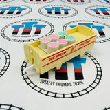 Ice Cream Cargo Car with 1 Cargo piece (2009) Used - Trackmaster