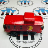 Whittle Shortline Santa Fe Caboose 2007 (Poor Condition Chipping Paint) Generic Brand Wooden - Used