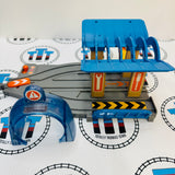 BRIO Smart Tech Train Service Station & Arch 33975 - Used