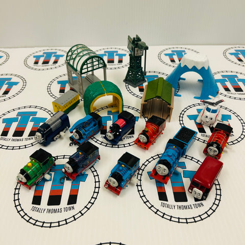 Capsule Plarail Wind-Up and Pull Along Broken Pieces, Missing Pieces, Missing Stickers Fair Condition/Glued Value Pack #3 - Used