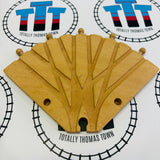 Roundhouse with Marked/Glued Splitter #4 Chipped Track Wooden - Used