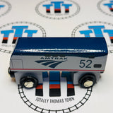 Amtrak 52 Generic Train Wooden - Used