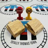 Two Bumpers and Two Signs (Learning Curve 1994) Clickity Clack Buffers - Thomas Brand