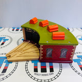 Roundhouse for 4 Trains Green Roof Wooden - Other Used