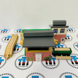 Sawmill Depot with Log Car (2001) and 2 Logs #2 Marked/Cracked Wooden - Used