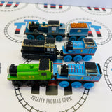 Train Value Pack for Customization #12 Fair/Poor Condition Chipping Paint/Discoloured/Missing Pieces Thomas Brand Wooden - Used