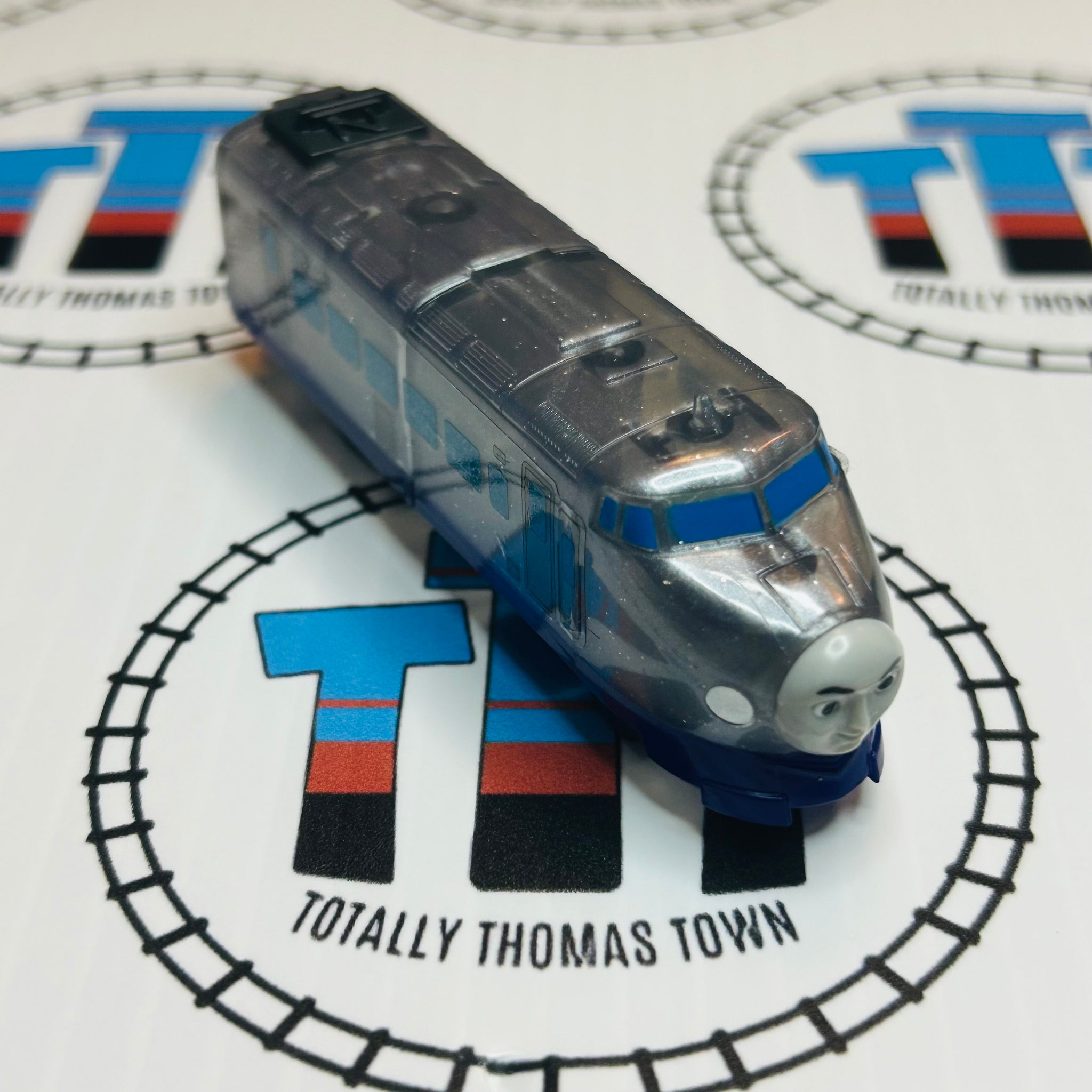 Clear Glitter Kenji Capsule Plarail Pull Along - Used – Totally