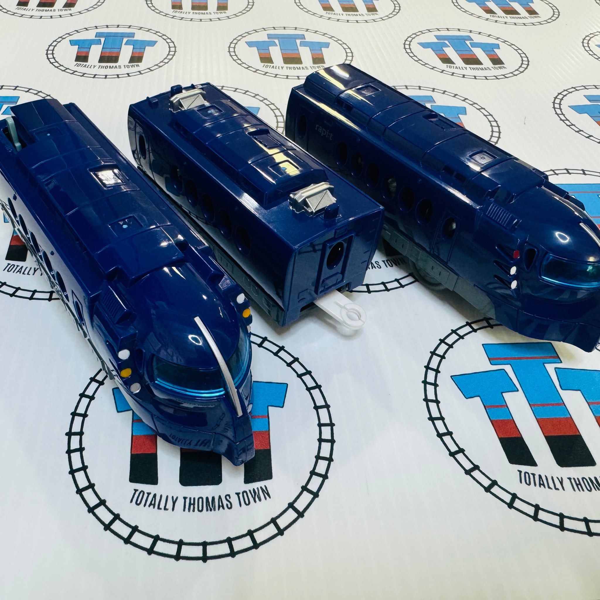 Nankai Rapi:t Engines 2 Speeds New in Box - TOMY – Totally Thomas Town