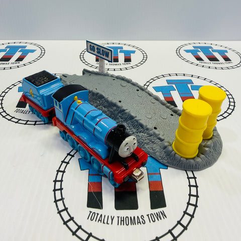 Gordon Takes a Tumble with Surprised Gordon (2002) Complete Used Rare - Take Along