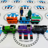 Train Value Pack #17 Fair/Poor Condition Chipping Paint/Discoloured/Missing Pieces Thomas Brand Wooden - Used