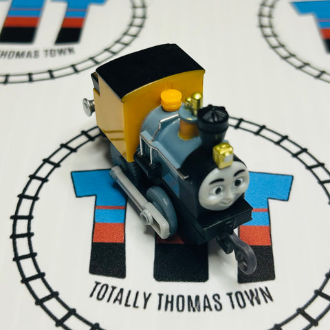 Bash No Stickers Pull Along Capsule Plarail - Used