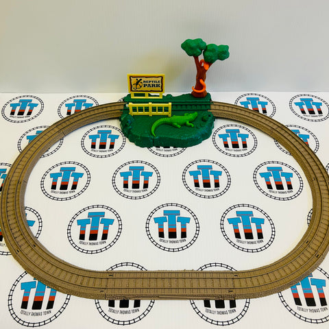 Reptile Park Set (Missing Gate) Used - Trackmaster
