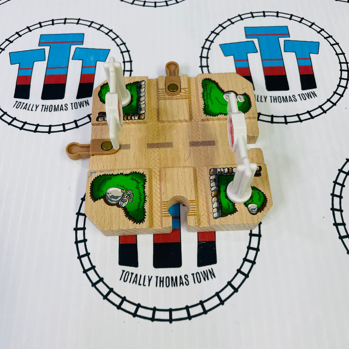 Rail Crossing with Stop Signs with Rivets or Knobs Used - Thomas ...