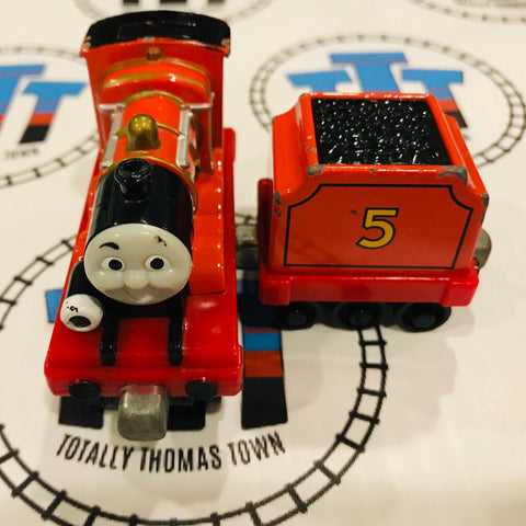 James & Tender Talking Castle Crest (2009) Fair Condition Used - Take-n-play