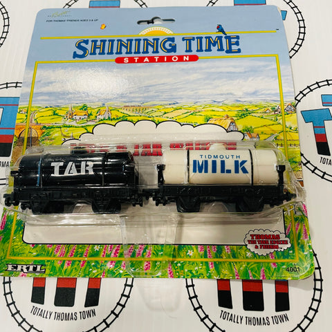 Milk & Tar Wagons ERTL - New