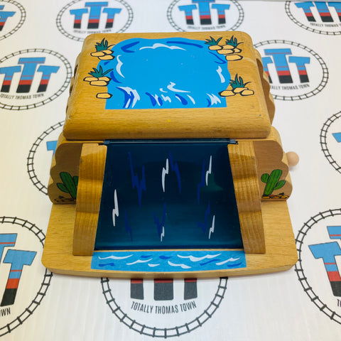 Waterfall Tunnel Other Brand Wooden - Used