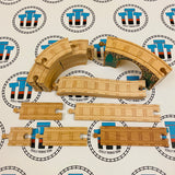 Figure 8 with Arched Viaduct Set Wooden - Used